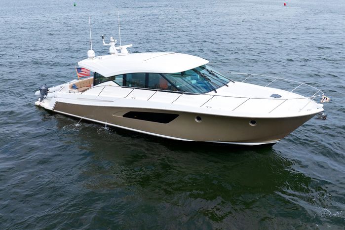 2014 Tiara Yachts 50 Coupe